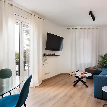 Cozy And Modern In Poblenou 3 Bedrooms Perfect For 4 Guests